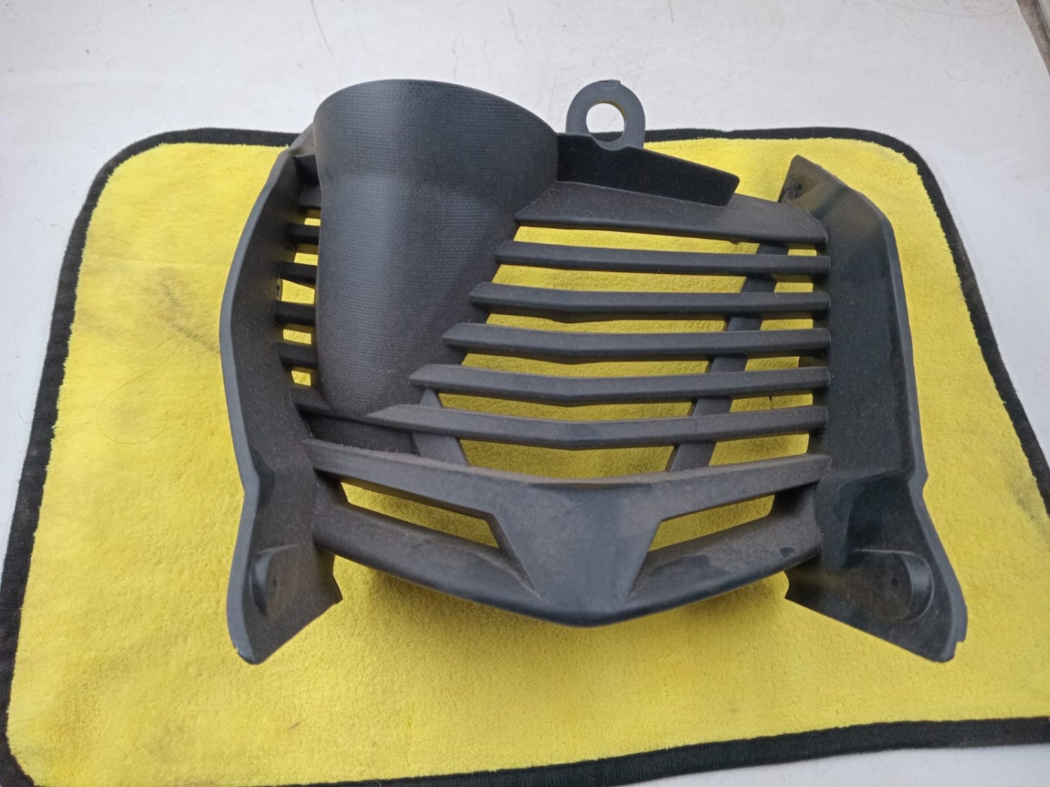 4V original engine guard image