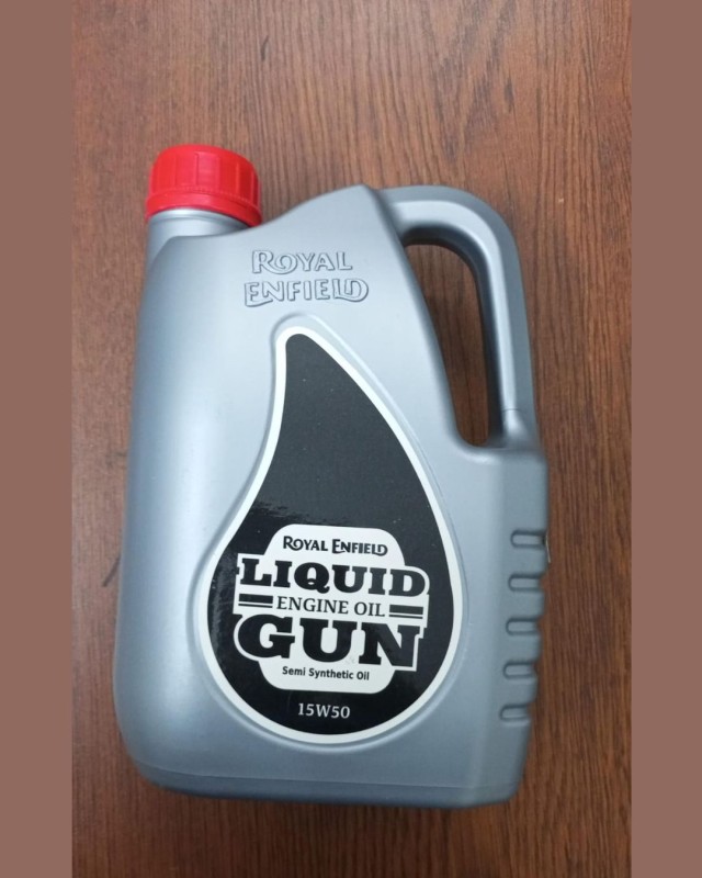 ROYAL ENFIELD LIQUID ENGINE OIL GUN (SEMI SYNTHETIC MOBIL) 15W50 (1.7L), LIQUID GUN SEMI SYNTHETIC-15W50-1.7 LTS, 3600076 image