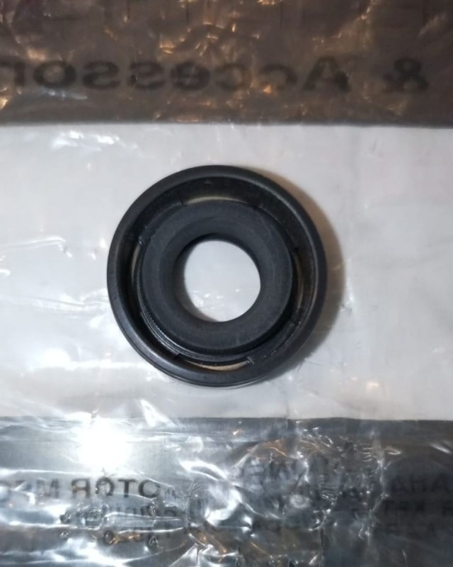 Self Motor Seal FZS V1 (Replica) image