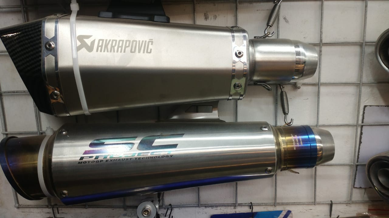 Akraphovic Exhaust Hauler Replica image
