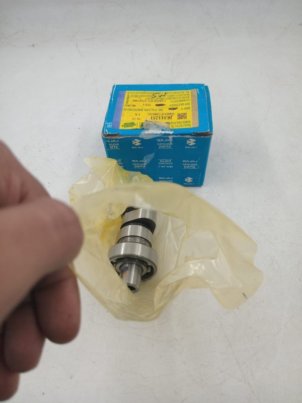 Bajaj Pulsar As 150 Cc Camshaft image