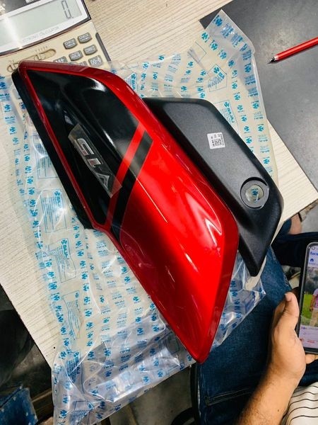 Bajaj v15 side cover image