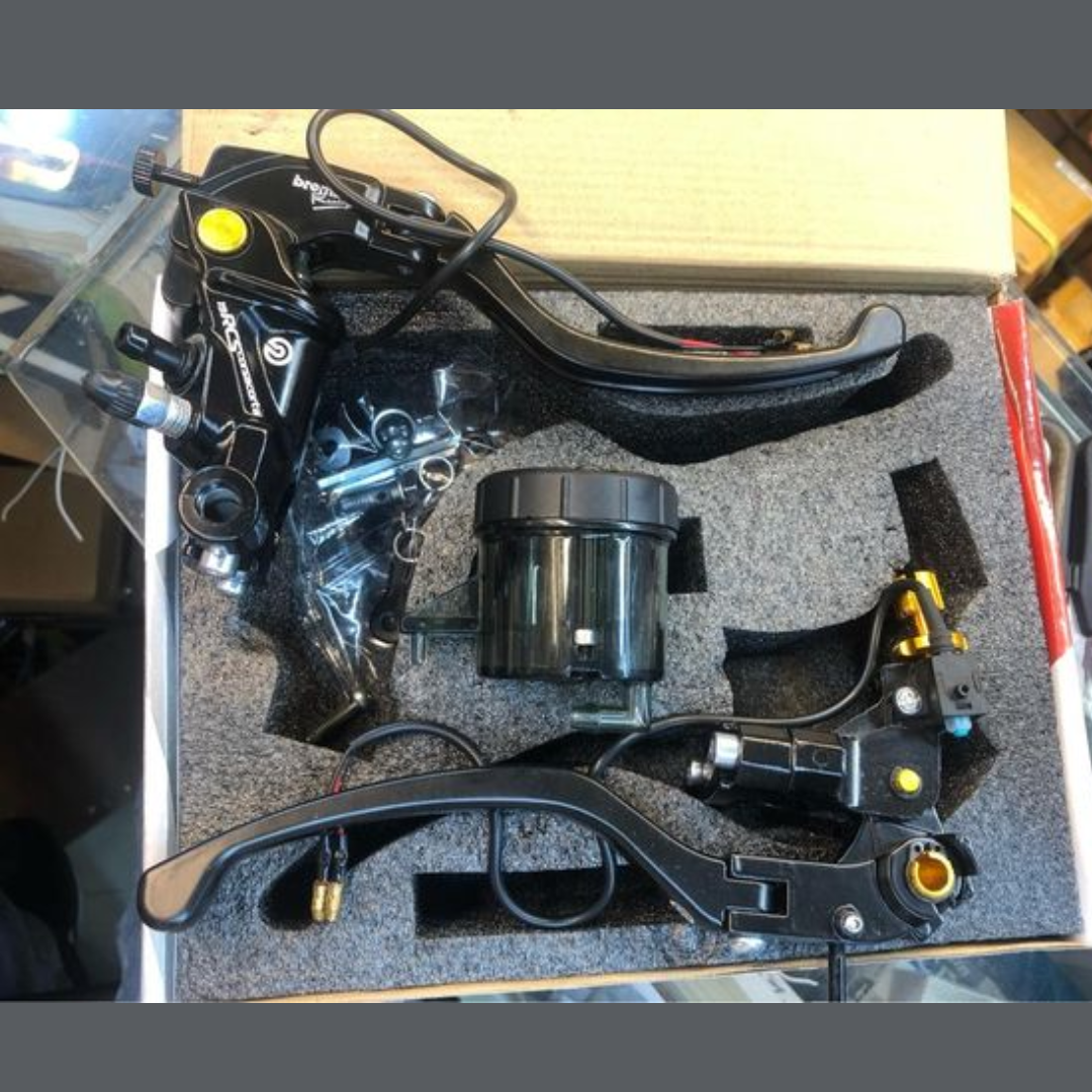 Brembo RCS 19 Master Cylinder Brake and Clutch Combo New Addition image