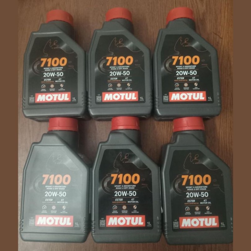Motul 7100 20W50 Full Synthetic Engine Oil image