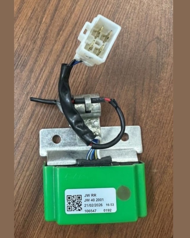 Rectifier Pulsar 135 LS, Regulator JW402001 image