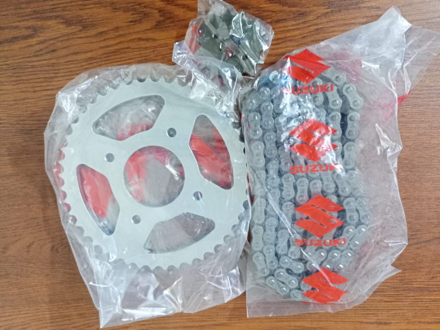 Chain Sprocket Set Suzuki Bandit image