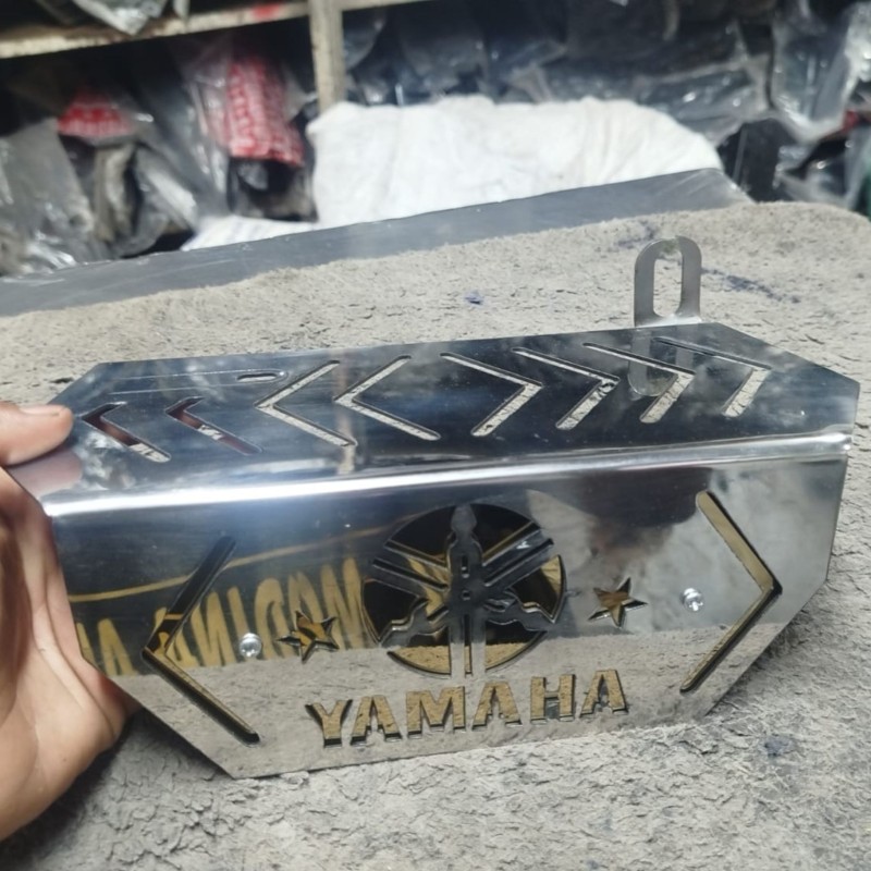 Chrome Silencer Cover Yamaha & Gixxer For All Bike Model image