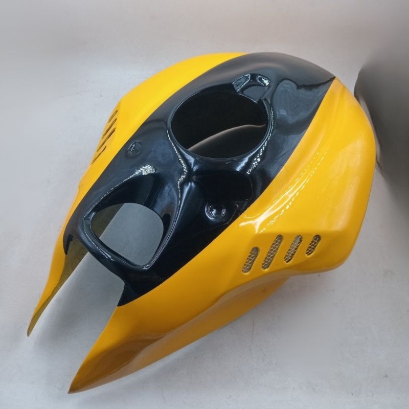 Condom Tank Latest Model Suzuki GSXR 150 image