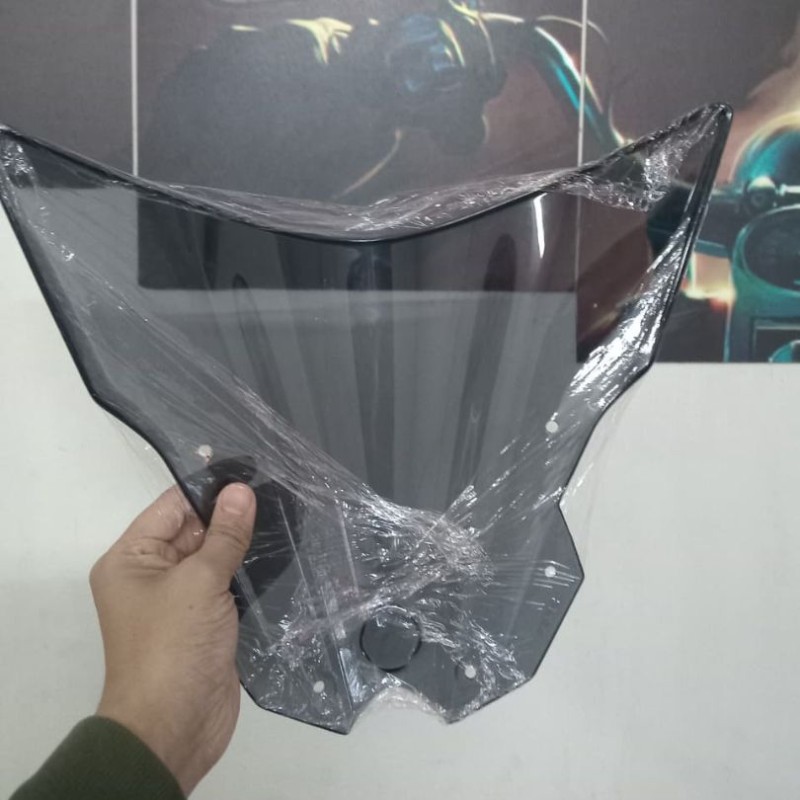 Windshield / Visor Fazer V2 WINDSHIELD 2WS-F8381-00 image