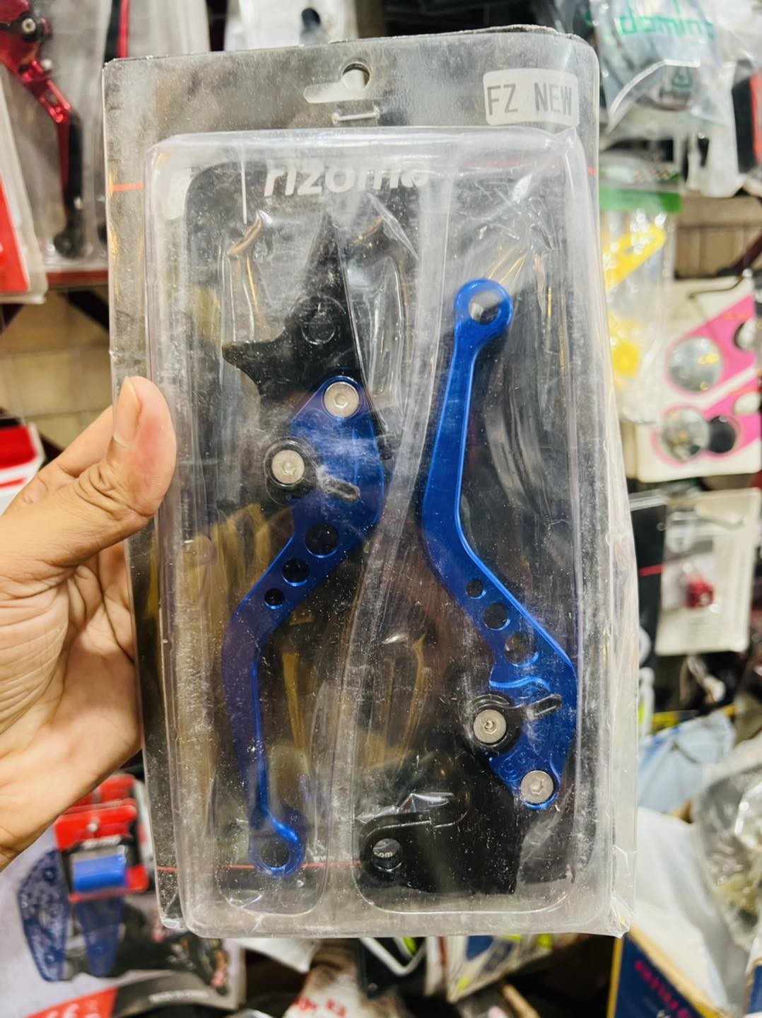 R15/ FZS V3 / Gixxer / 4v / Pulsar Clutch Break Lever Plug N Play image
