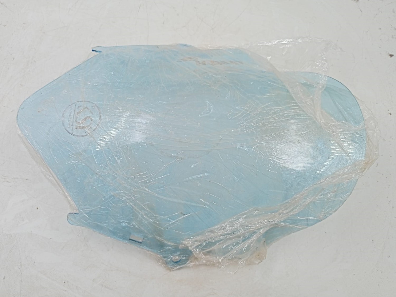 Transparent Water Color Visor/ Windshield Gixxer SF V2 image