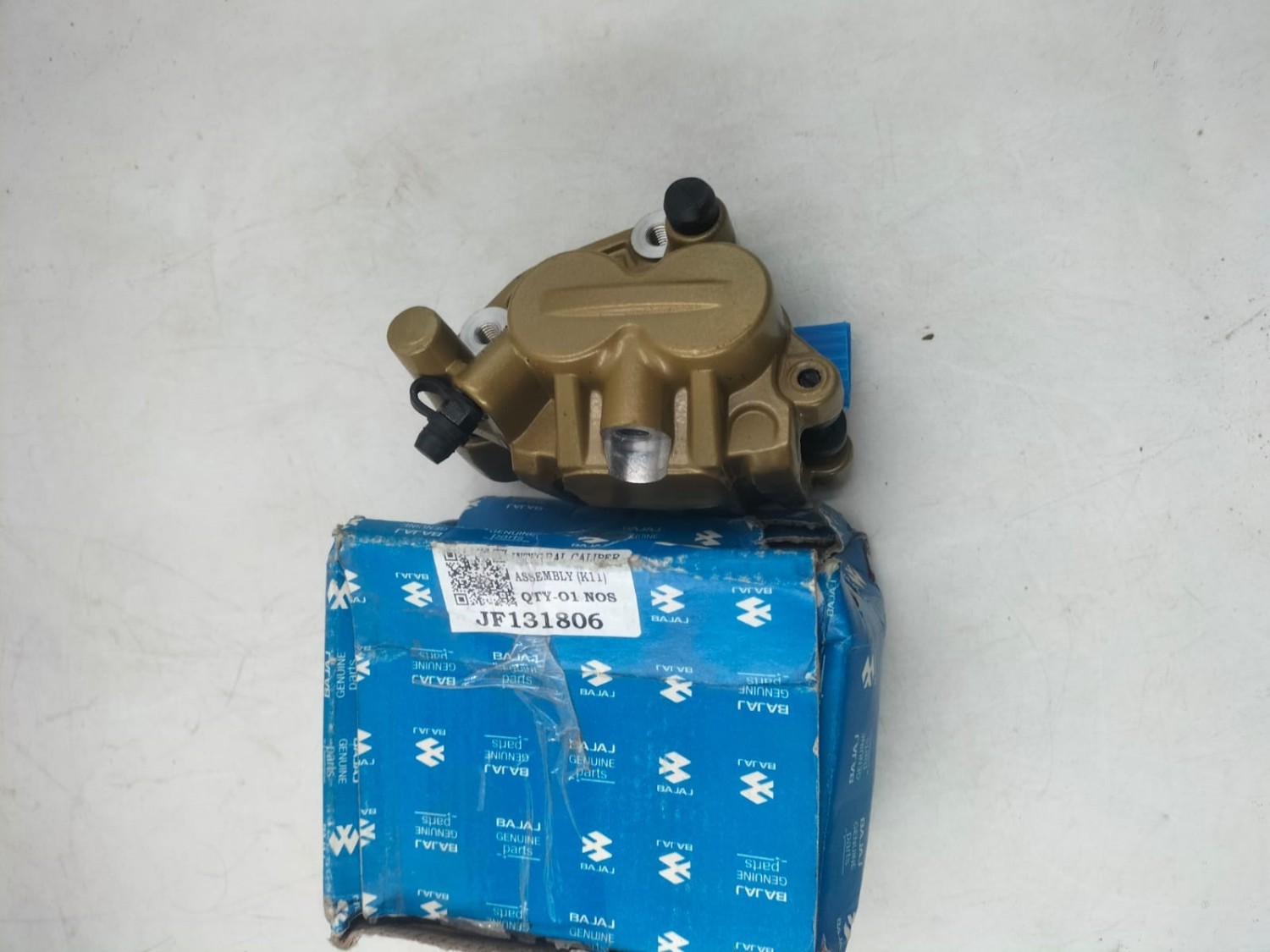Front Brake Caliper Pulsar NS160 image
