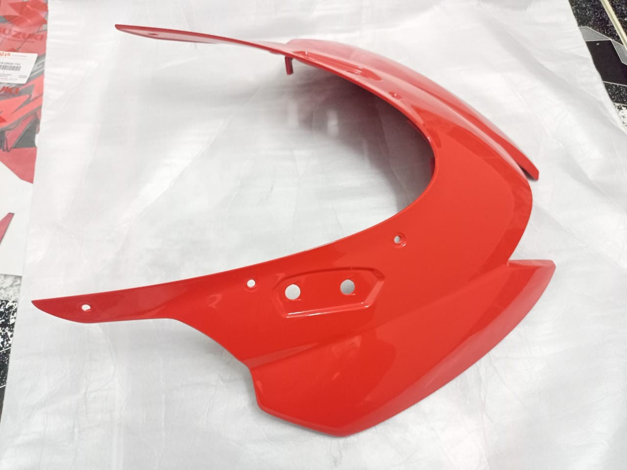Front Fairing GSXR 150 Indo, COWLING, BODY 94411-23K00 image