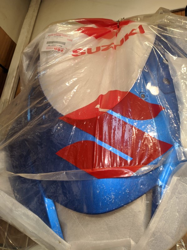 Front Fairing GSXR 150 Indo, COWLING, BODY 94411-23K00 image