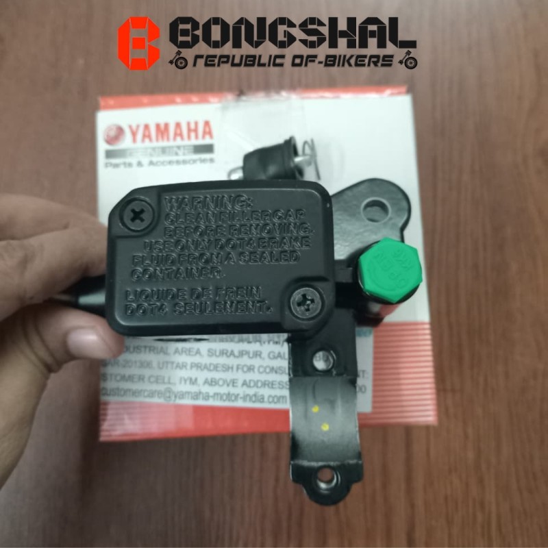 Front Master Cylinder Complete R15M BS7, MASTER CYLINDER SU BPD-F580A-00 image