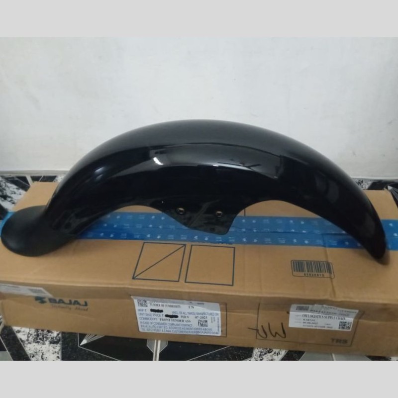 Front Mudguard Avenger 150 CC FRONT FENDER ASS 52PD0088 image