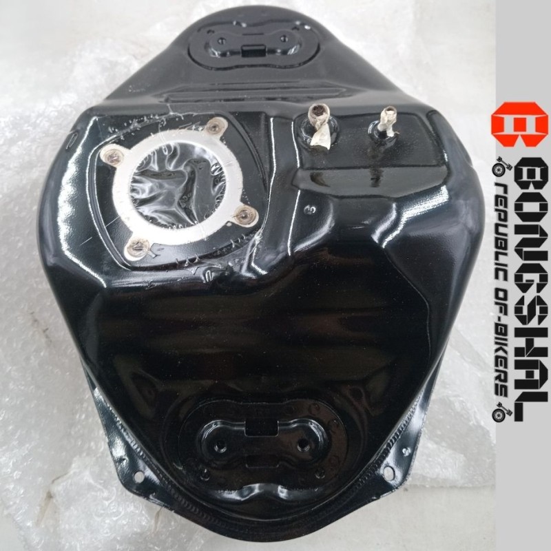 Fuel Tank R15 V3 Indian, FUEL TANK COMP B0T–F4110–00 image