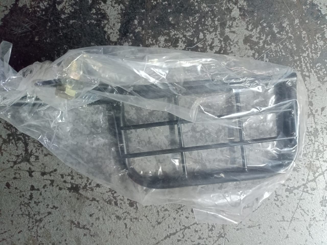 GSX-R 150 Saree Guard image