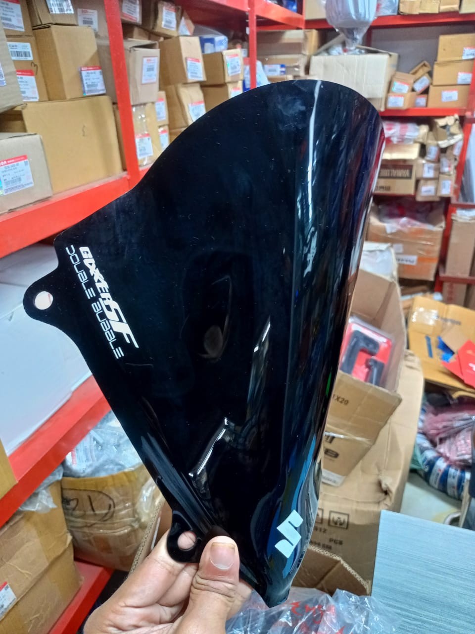 Gixxer Sf 2018 Black Visor image