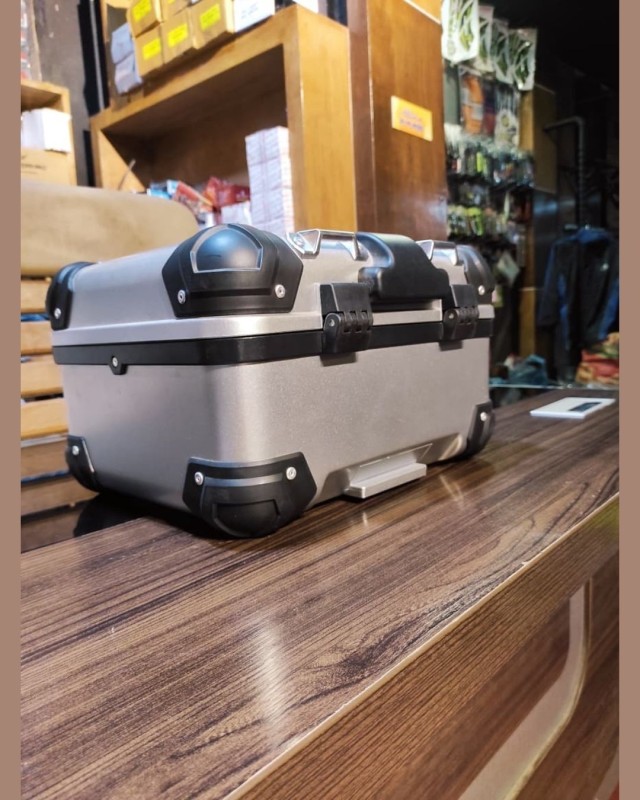 MD Brand Multi-Functional Motorcycle Trunk / Top Box (ABS Plastic Material) 23 Liter image