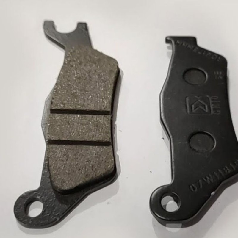 Gixxer Monotone / SF Old Model Front Brake Pad + Rear Brake Shoe + Air Filter + Mobil Filter image