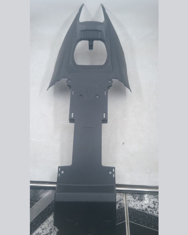 Seat Choti Fender R15 V3 Indian, FENDER BK7-F1611-00 image