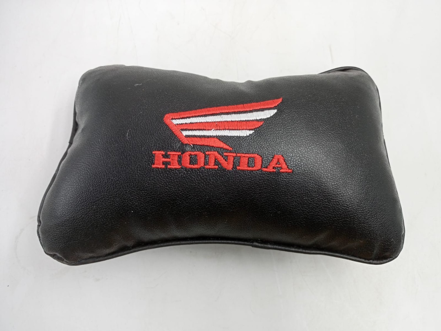 100% Waterproof Riders Comfortable Seat Pillow / Balish image