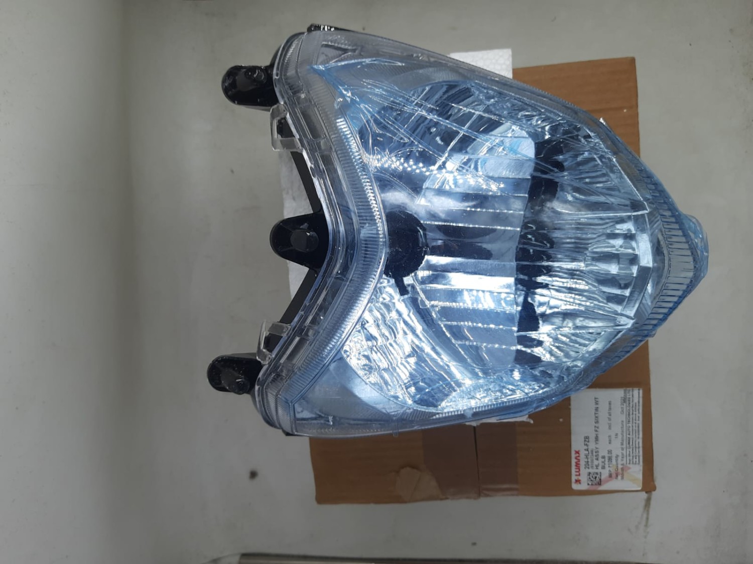 Headlight Complete Set FZS V1 image