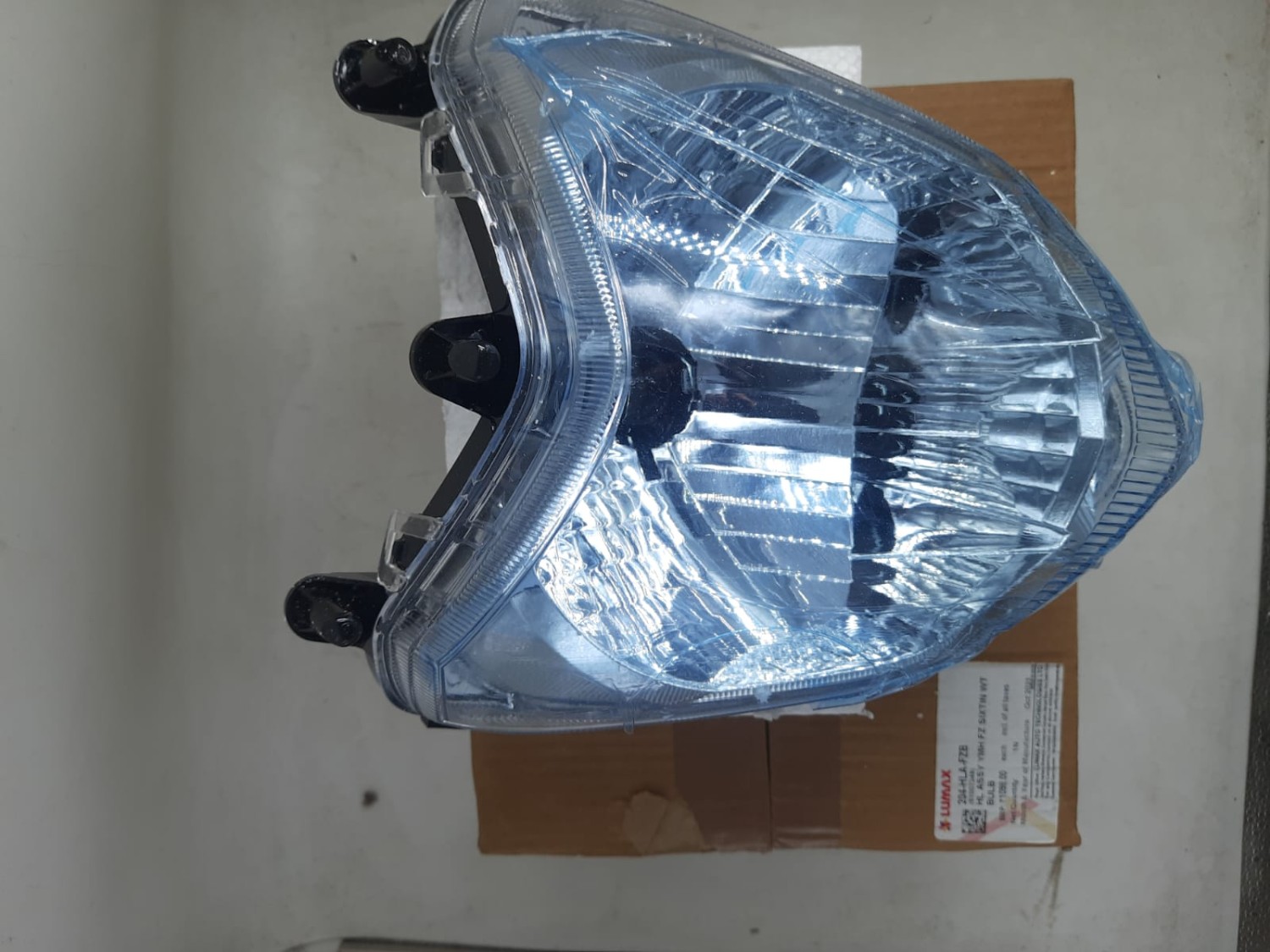 Headlight Complete Set FZS V1 image