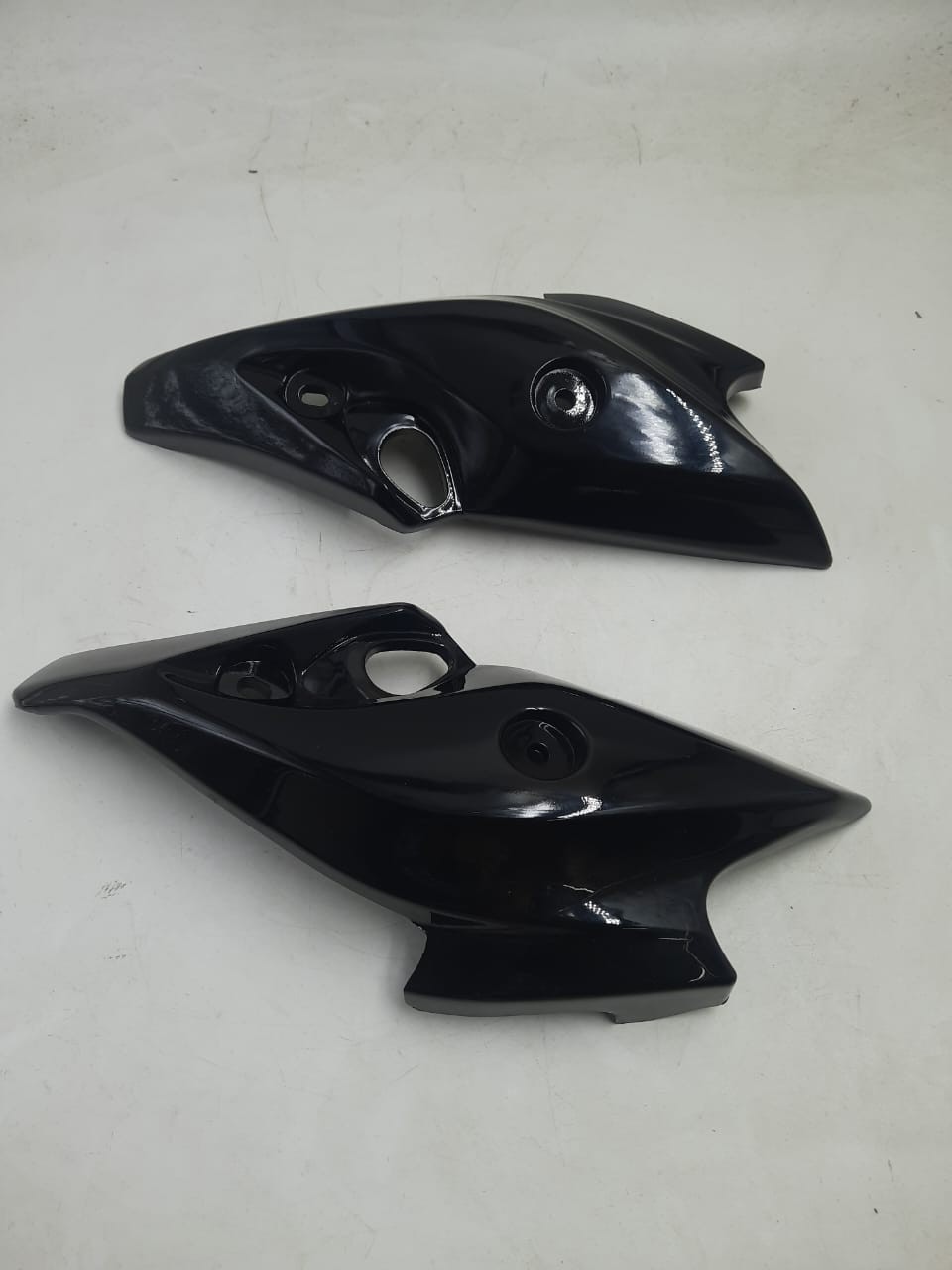 Headlight Complete Set FZS V1 image