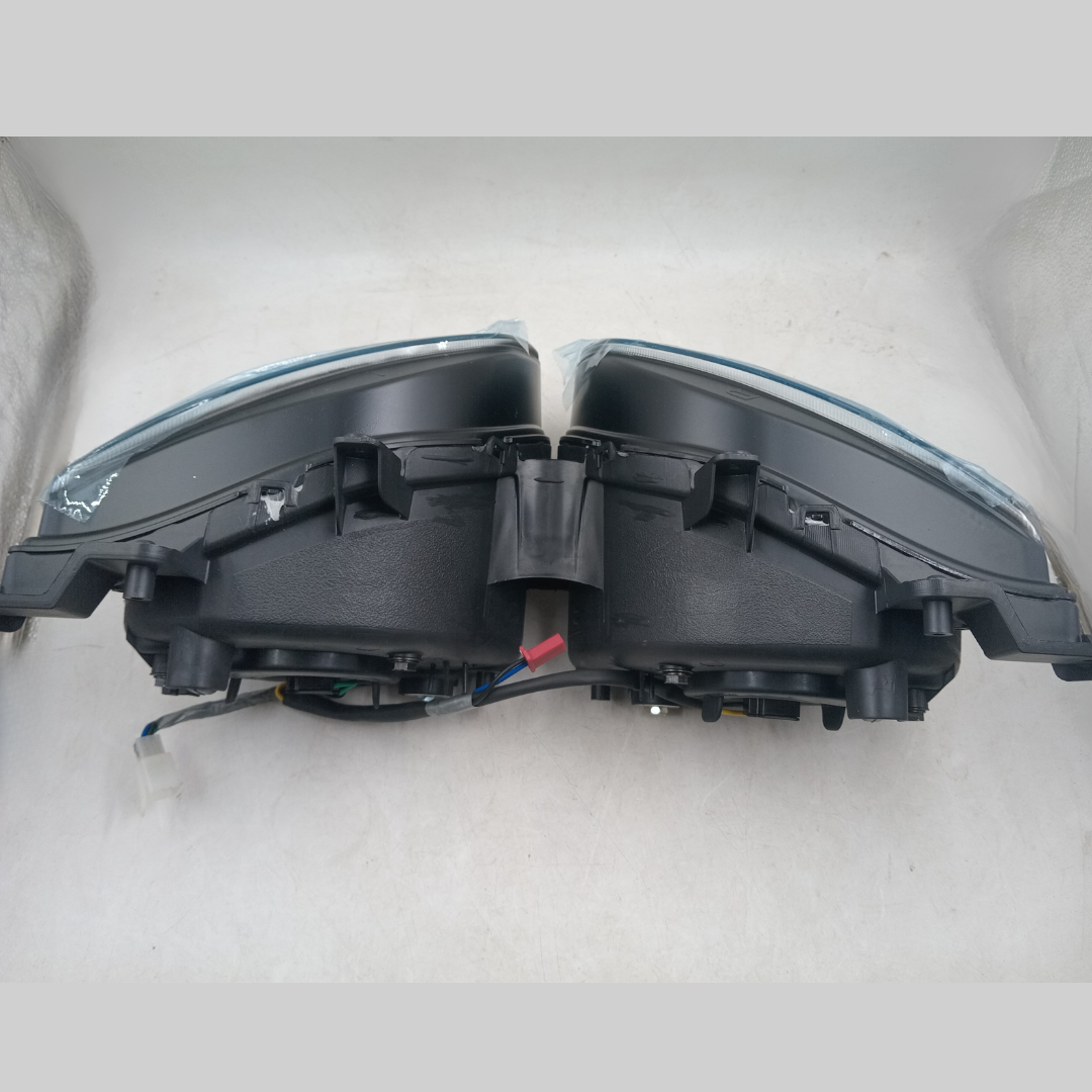 Headlight Fazer V2 (Lumax Brand) image
