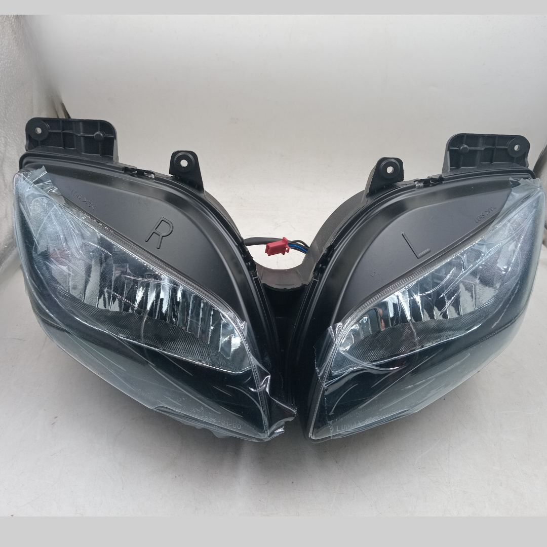 Headlight Fazer V2 (Lumax Brand) image