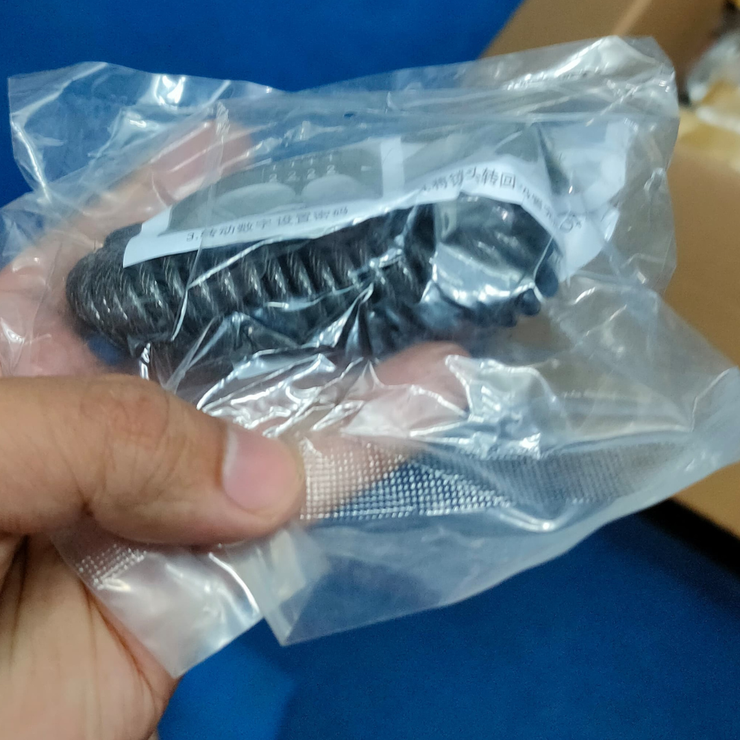 Helmet lock image