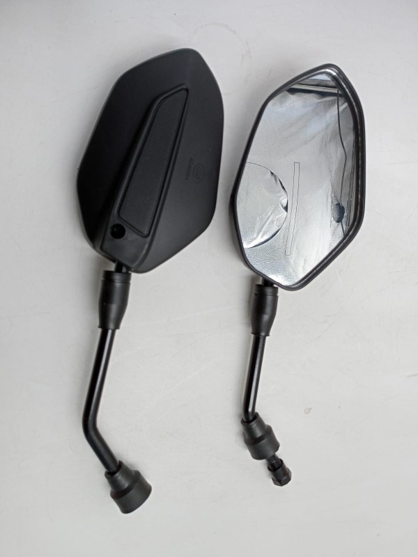 Hero Universal Looking Glass image