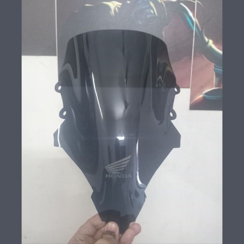 Visor / Windshield for Honda CBR 150 image