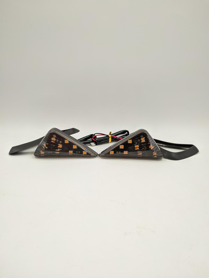 d-28 Yellow / Blue Motorbike Turn Signal (Indicator) image