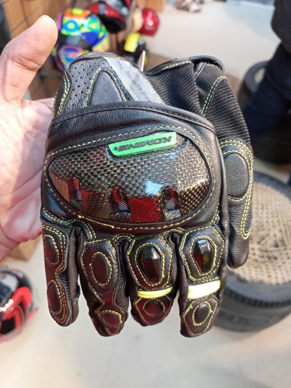 KOMINE GK-160 Carbon Shell Protect Leather Mesh Gloves image