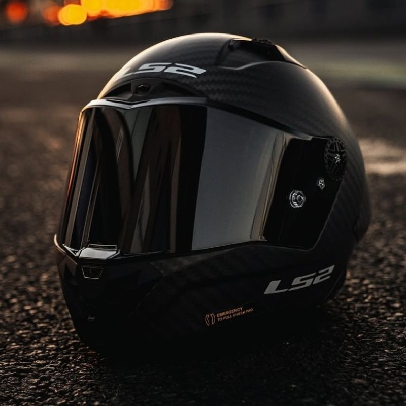 LS2 FF805 THUNDER C AERO GP Helmet image