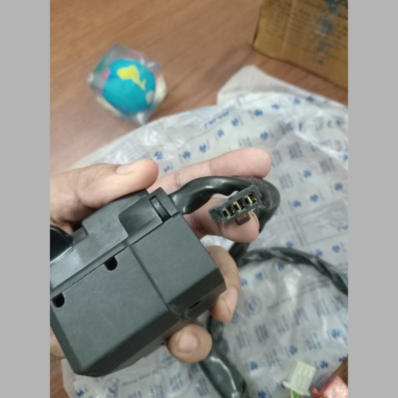 Left Side Switch Chapa Avenger 160 CC image