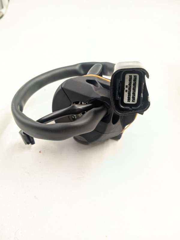 Left Switch Chapa Honda CB Exmotion SW ASSY, Winker 35200-K94-T01 image