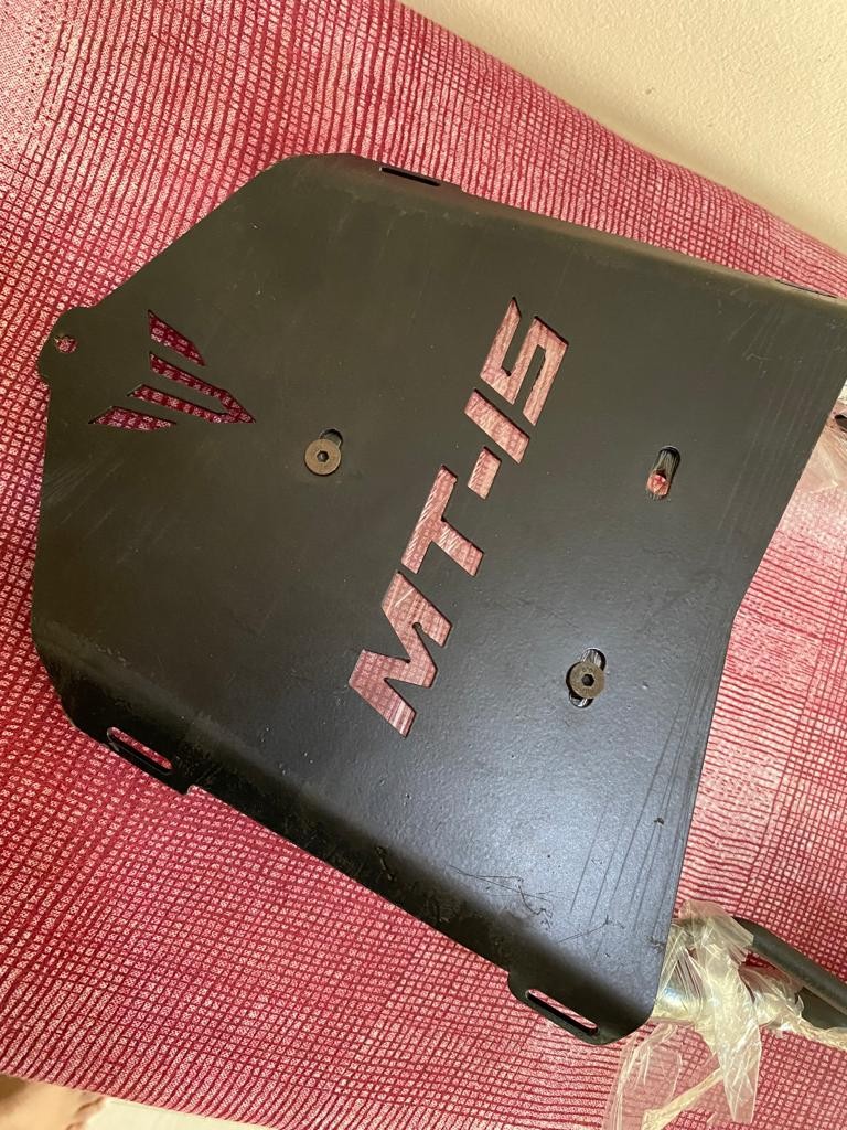 MT-15 Back Rack image