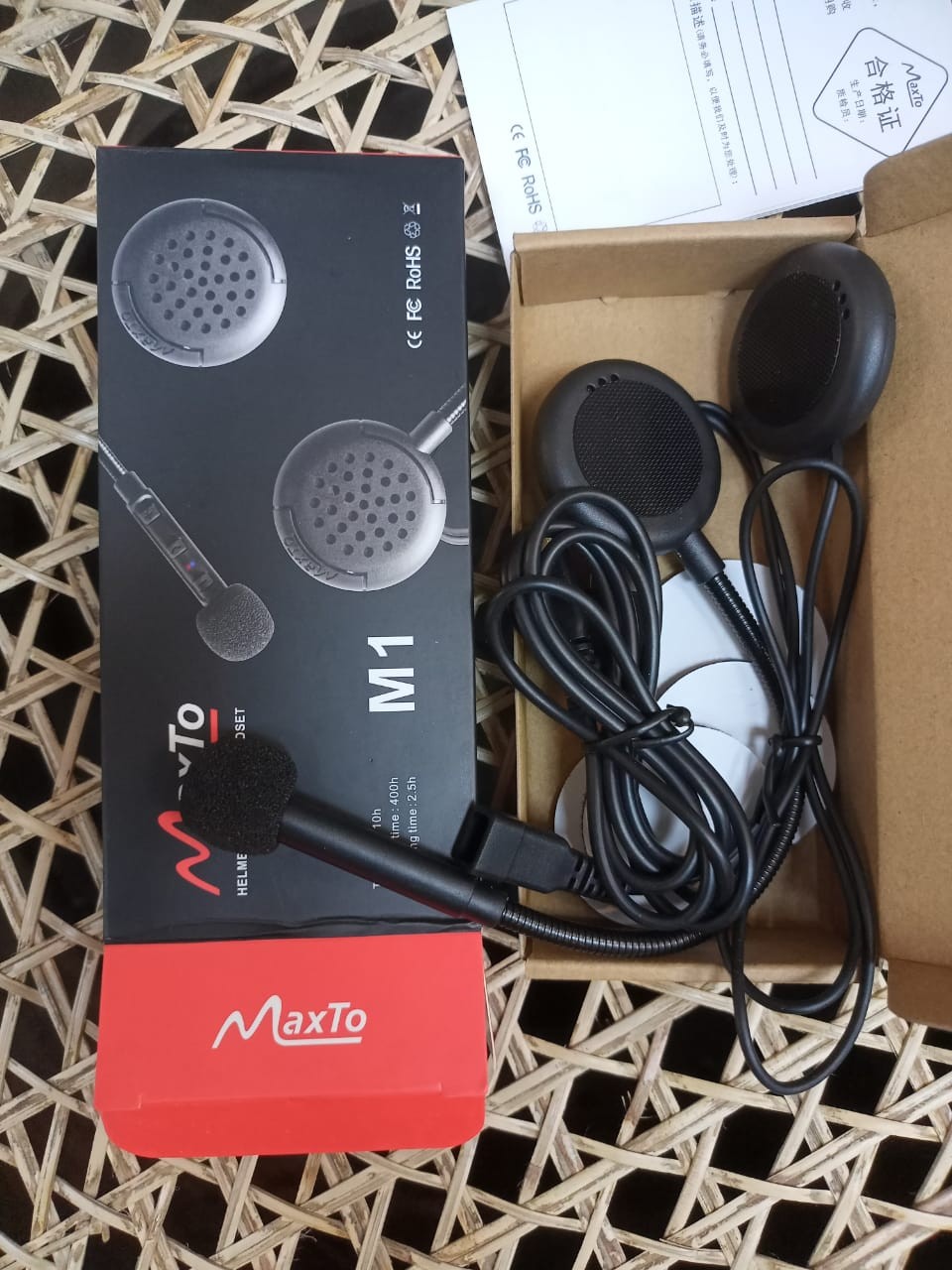 Maxto M1 Helmet Wireless Headset image