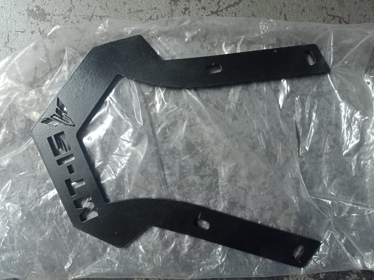 Mt-15 grab rail image