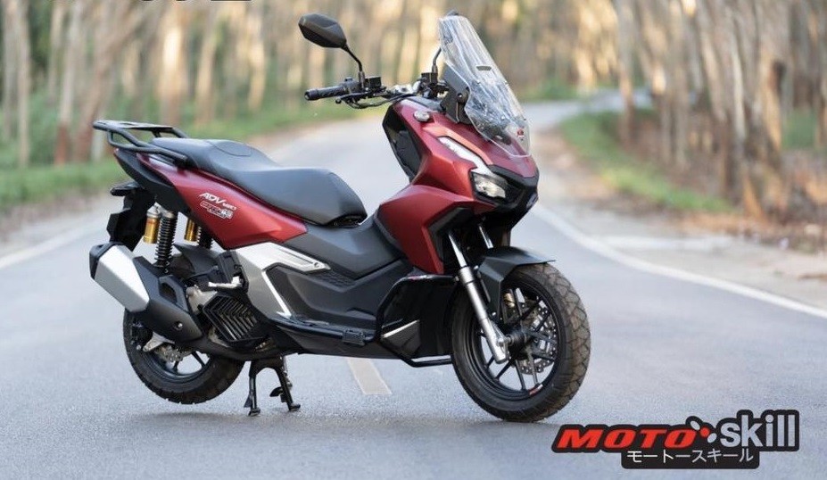 Honda ADV 160 Crash Bar / Crash Guard (Made In Thailand) image