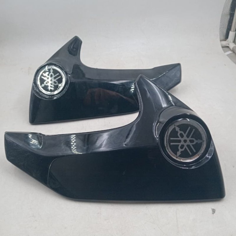 Tank Side Cover Panel / Kan (LH+RH) FZS V1 (BLACK) (Original) image