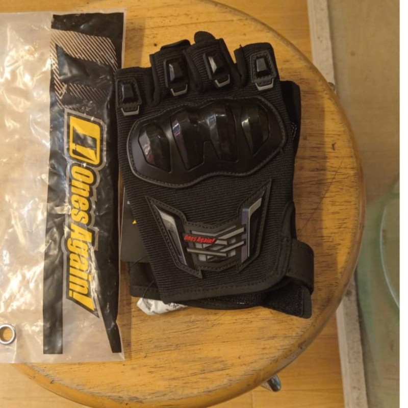 Ones Again Gloves Model 4 image