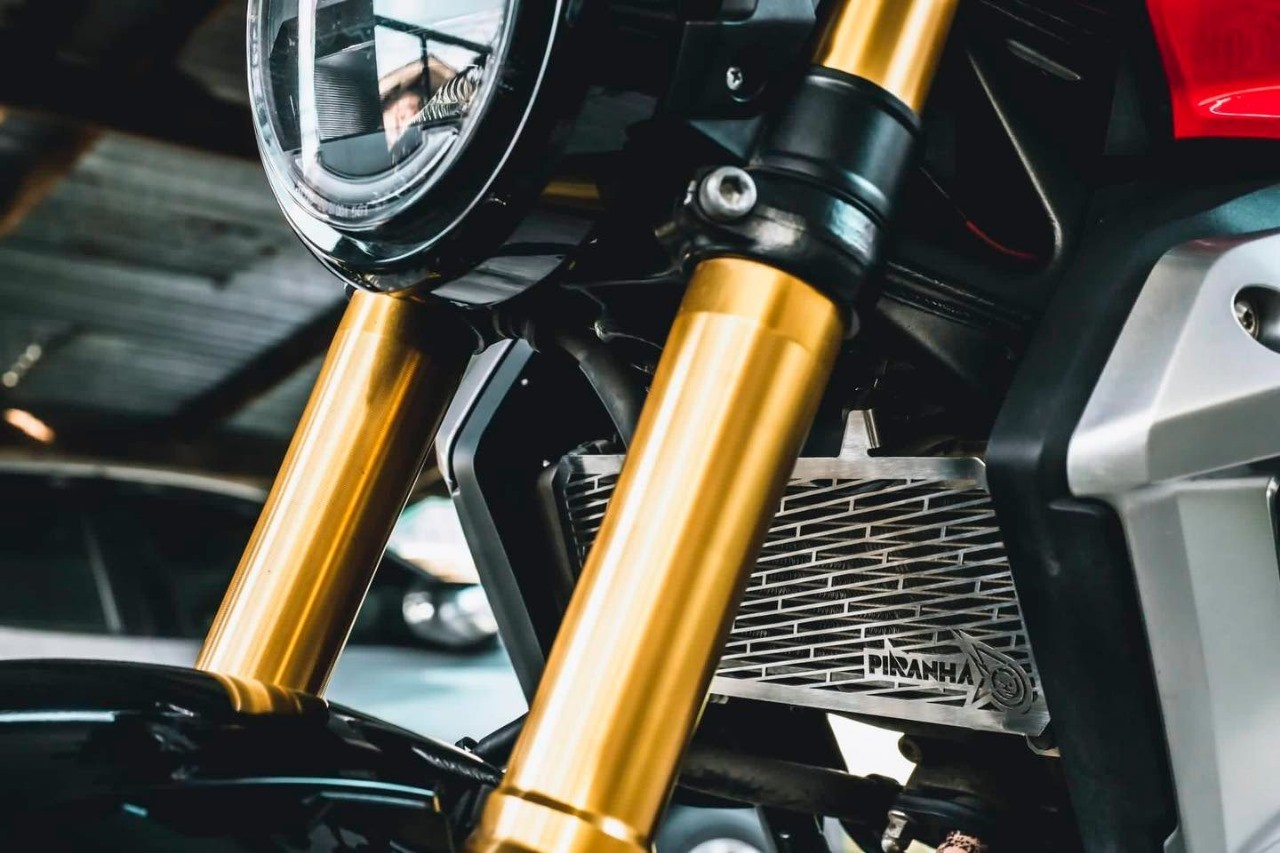 Piranha Radiator Guard for Honda CB150R Exmotion image