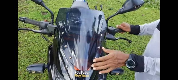 Pulsar Ug5 double disk Headlight Windshield image