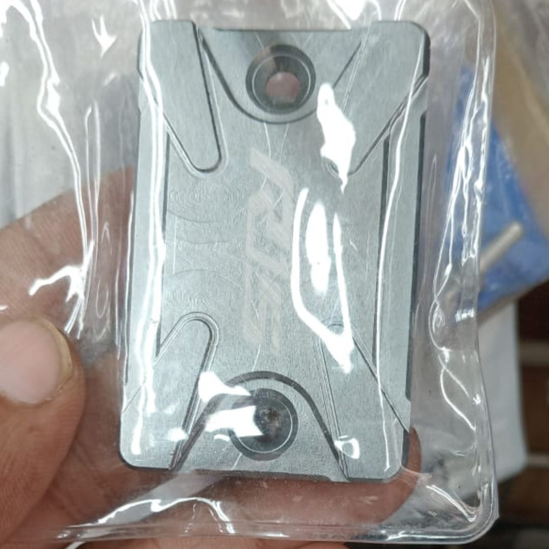 R15 V3 Brake Oil Reserver Cap image