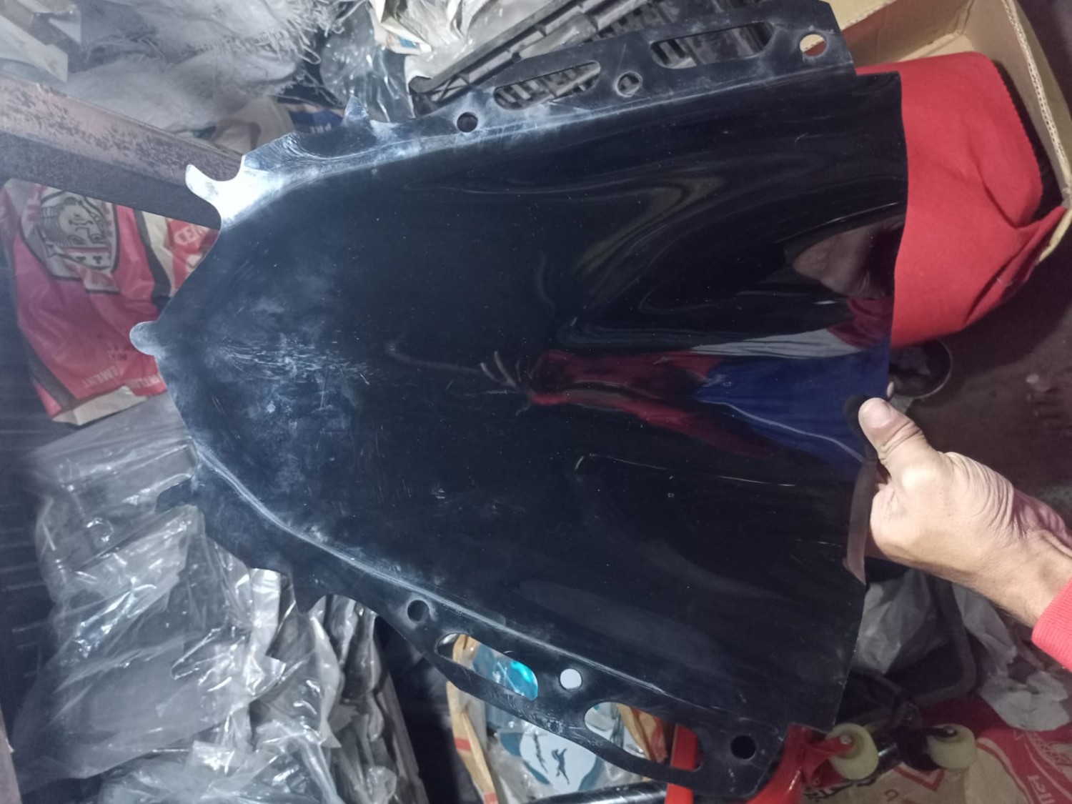 R15 V4 Visor Glass Windshield image